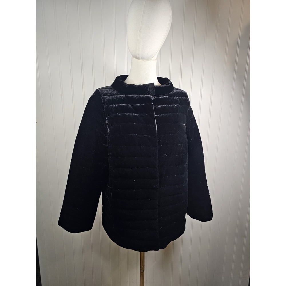 Talbots Quilted Down Fill Velvet Jacket Women's Size 8 Black Chic Holiday
